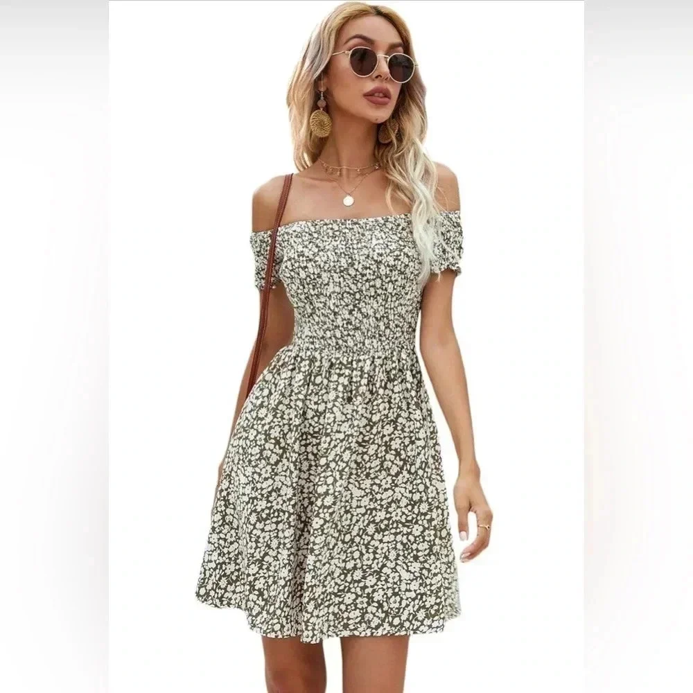 Romwe Women's Floral Print Off Shoulder Trumpet Sleeve Dress Sz S - Picture 1 of 9